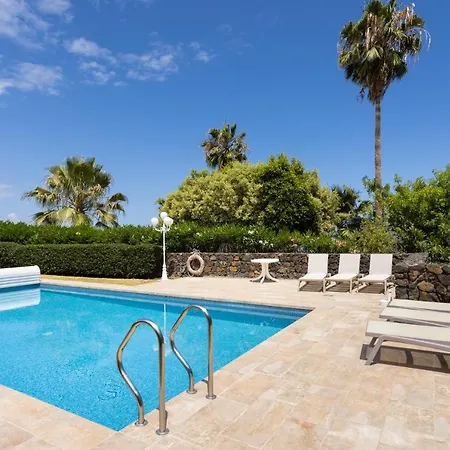 Home2book Casa Magallanes Santa Ursula, Pool & Bbq Appartement *