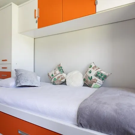 דירה Home2book Elegant With Garden, Bbq & Pool